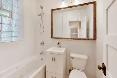 2730 N Sawyer Avenue #1S, Chicago, IL 60647 - Photo 9