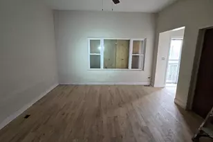 426 N Trumbull Ave, Chicago, IL 60624 - Photo 3