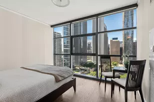 201 N Westshore Dr, Chicago, IL 60601 - Photo 9