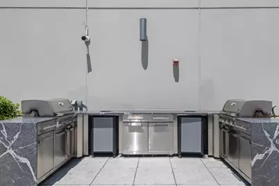 201 N Westshore Drive #2705, Chicago, IL 60601 - Photo 29