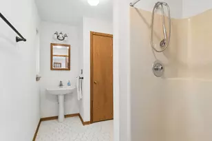 1241 N Chestnut Ave, Arlington Heights, IL 60004 - Photo 11
