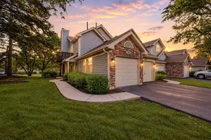 1065 Rockport Dr, Carol Stream, IL 60188 - Photo 1