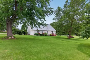 13659 N 350th Ave, McNabb, IL 61335 - Photo 43