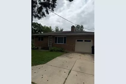 1107 West Avenue, Normal, IL 61761 - Photo 1