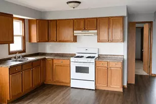 283 Yates Ave, Calumet City, IL 60409 - Photo 7