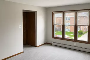 283 Yates Ave, Calumet City, IL 60409 - Photo 5