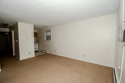 215 Lindell, Normal, IL 61761 - Photo 5