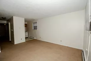215 Lindell, Normal, IL 61761 - Photo 5