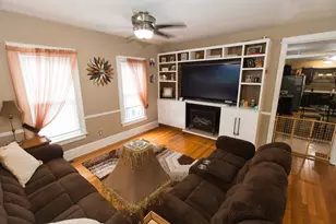 1348 Crosby St, Rockford, IL 61107 - Photo 9