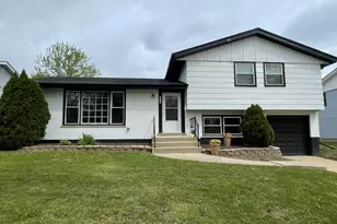 3316 Birchwood Dr, Hazel Crest, IL 60429 - Photo 1