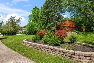 881 Woodhollow Lane, Buffalo Grove, IL 60089 - Photo 21