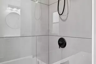 452 W 104th St, Chicago, IL 60628 - Photo 25