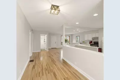 110 E 56th Street, Westmont, IL 60559 - Photo 7