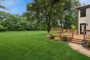 1413 Annie Ln, Libertyville, IL 60048 - Photo 29