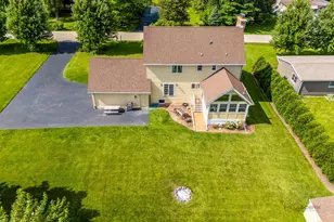 22205 W Pineview Dr, Antioch, IL 60002 - Photo 33