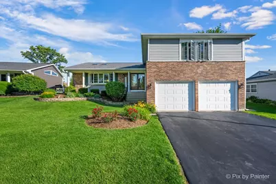 1341 W Sturbridge Drive, Hoffman Estates, IL 60192 - Photo 1