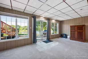 1341 W Sturbridge Dr, Hoffman Estates, IL 60192 - Photo 23