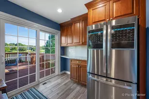 1341 W Sturbridge Dr, Hoffman Estates, IL 60192 - Photo 9