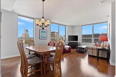 330 W Grand Avenue #1104, Chicago, IL 60654 - Photo 7