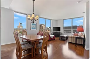 330 W Grand Ave, Chicago, IL 60654 - Photo 7