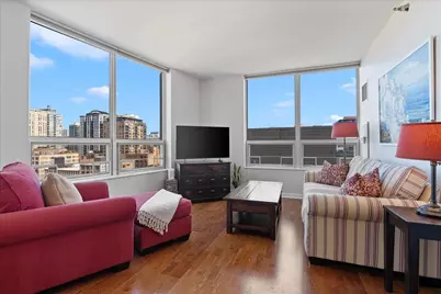 330 W Grand Avenue #1104, Chicago, IL 60654 - Photo 9