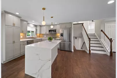600 S Springinsguth Road, Schaumburg, IL 60193 - Photo 13