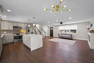 600 S Springinsguth Rd, Schaumburg, IL 60193 - Photo 9