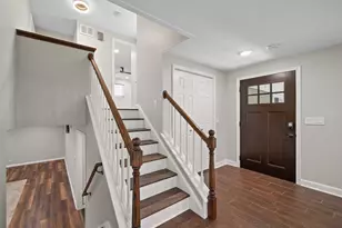 600 S Springinsguth Rd, Schaumburg, IL 60193 - Photo 5