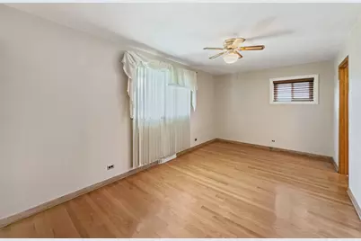 11115 Martindale Drive, Westchester, IL 60154 - Photo 13