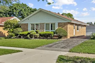 11115 Martindale Dr, Westchester, IL 60154 - Photo 1