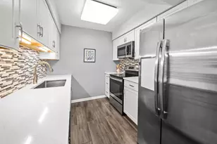 2333 Central St, Evanston, IL 60201 - Photo 11