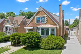1716 N Neva Ave, Chicago, IL 60707 - Photo 1