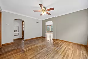 1716 N Neva Ave, Chicago, IL 60707 - Photo 9