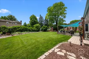 25W185 Setauket Ave, Naperville, IL 60540 - Photo 29
