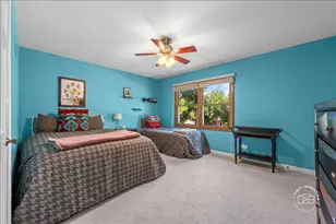 25W185 Setauket Ave, Naperville, IL 60540 - Photo 21