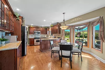 25W185 Setauket Avenue, Naperville, IL 60540 - Photo 5