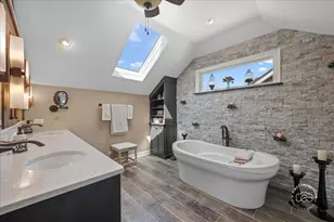 25W185 Setauket Ave, Naperville, IL 60540 - Photo 17
