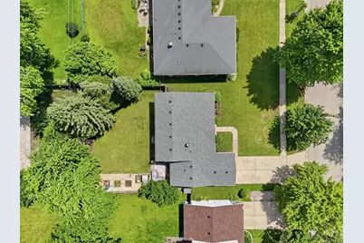 256 Walnut Drive, Saint Charles, IL 60174 - Photo 31