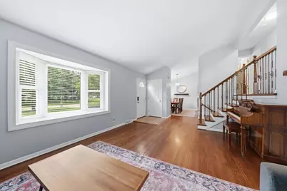 256 Walnut Drive, Saint Charles, IL 60174 - Photo 3