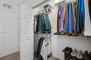 667 W Division St, Chicago, IL 60610 - Photo 19