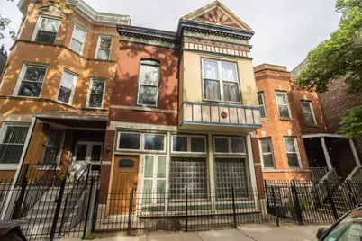 2007 N Oakley Avenue, Chicago, IL 60647 - Photo 1