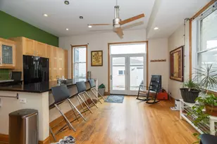 2007 N Oakley Ave, Chicago, IL 60647 - Photo 3