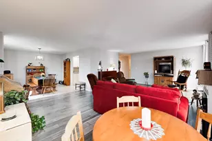 40 N Tower Rd, Oak Brook, IL 60523 - Photo 3
