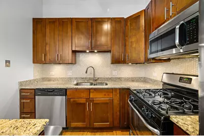 758 N Larrabee Street #628, Chicago, IL 60654 - Photo 5