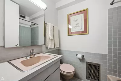 910 N Lake Shore Drive #2518, Chicago, IL 60611 - Photo 11