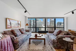 910 N Lake Shore Dr, Chicago, IL 60611 - Photo 3