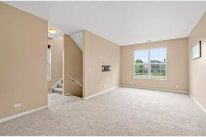 896 Cherry Creek Drive, Grayslake, IL 60030 - Photo 11