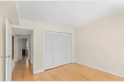9411 Bay Colony Drive #1N, Des Plaines, IL 60016 - Photo 11