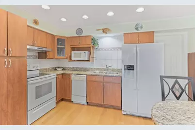 9411 Bay Colony Drive #1N, Des Plaines, IL 60016 - Photo 7