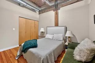 2201 W Wabansia Ave, Chicago, IL 60647 - Photo 11